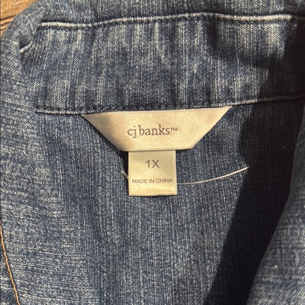 CJ Banks Blue Denim Vest - Picture 2 of 7